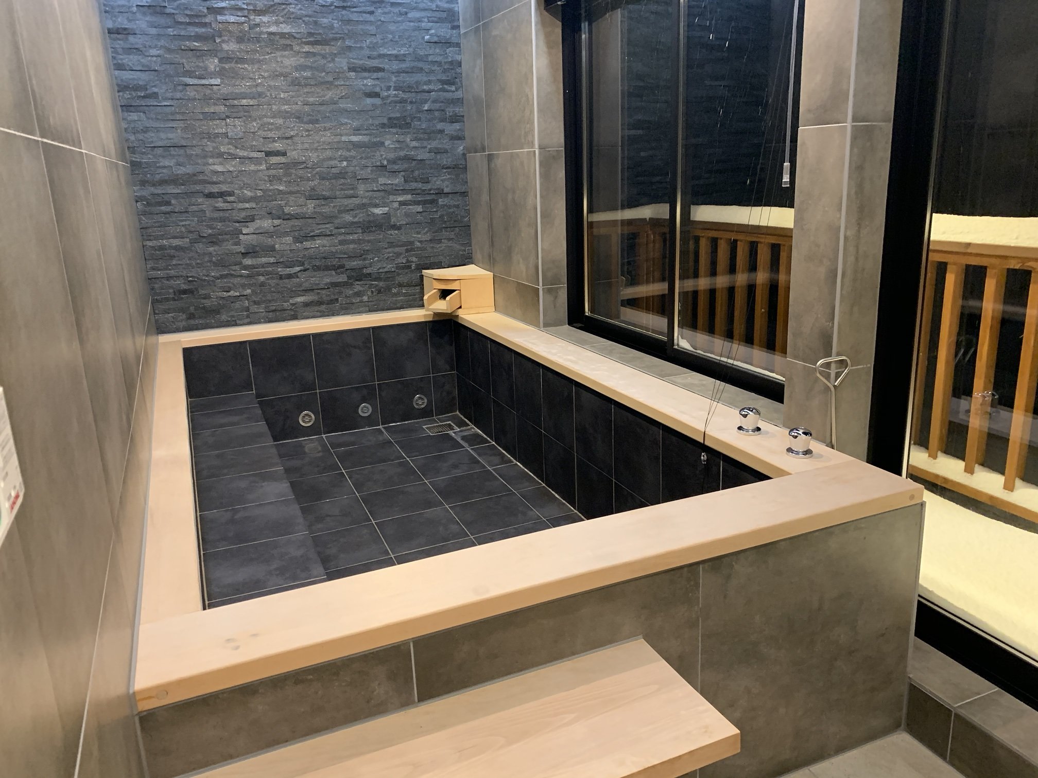 Hot-Spring Ryokan